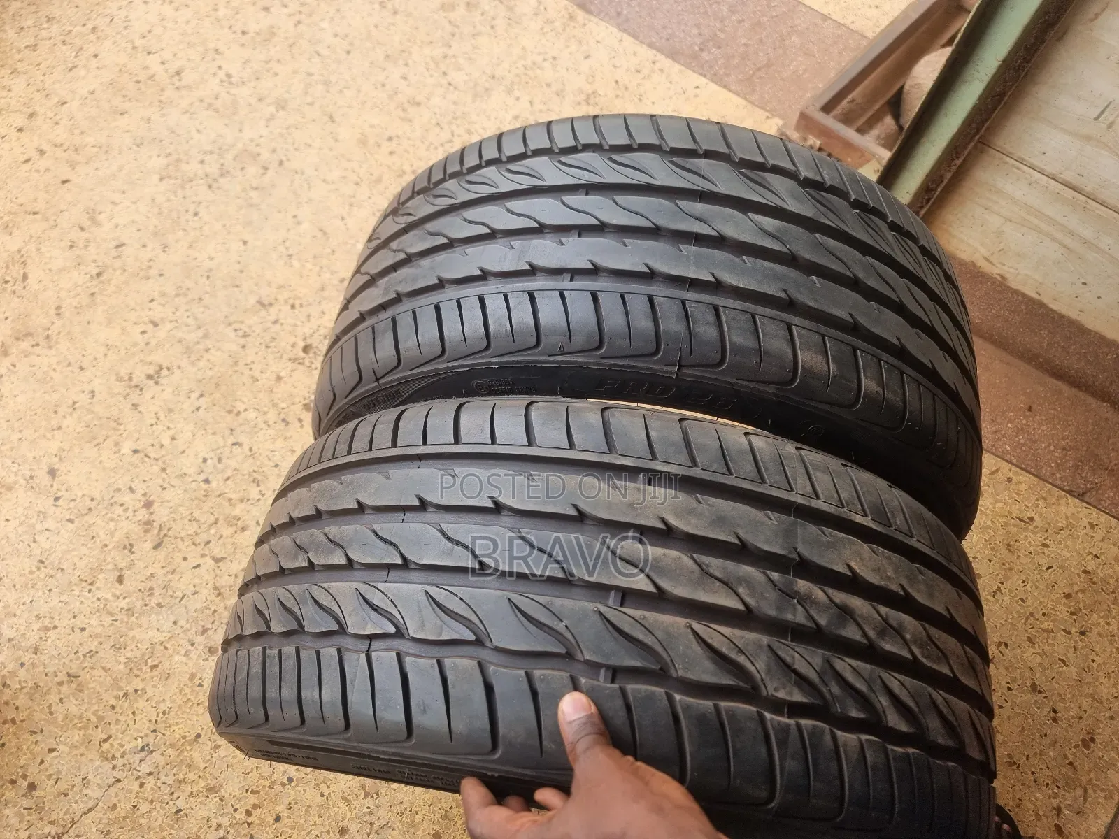 245/35r20 Forroad in Good Condition for Benz.