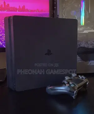 Ps4 Dark Mode Duo, Two Controllers, 16 Games Installed, Smooth Flow.