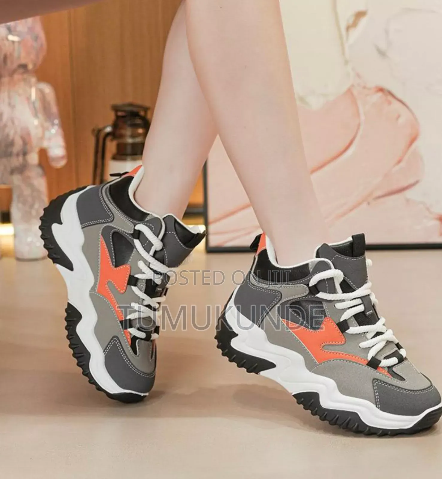 Classic Ladies Shoes /SNK