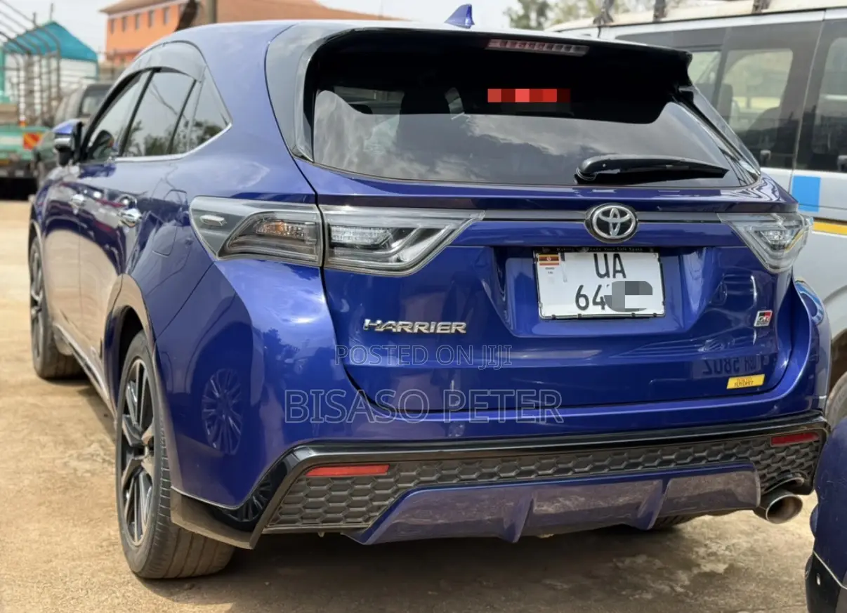 Toyota Harrier 2.0 2017 Blue