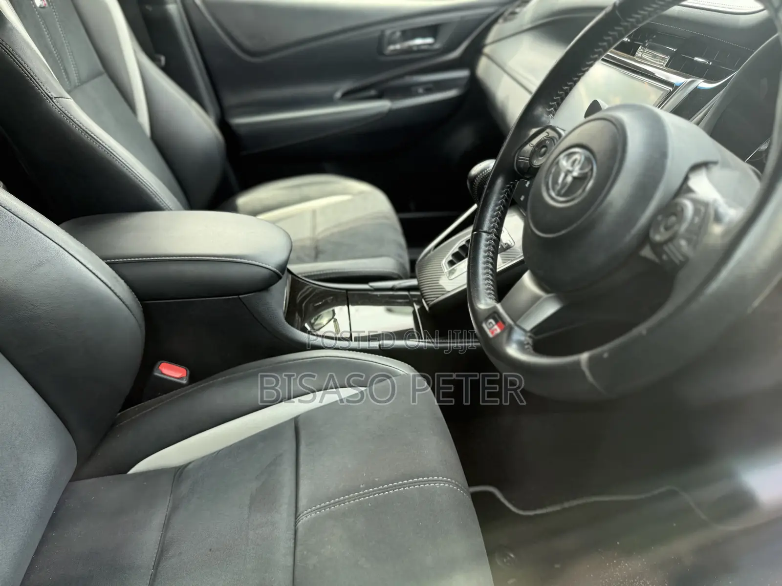 Toyota Harrier 2.0 2017 Blue