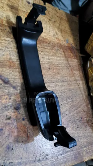 Landcruiser Lc150 Rear Door Handle