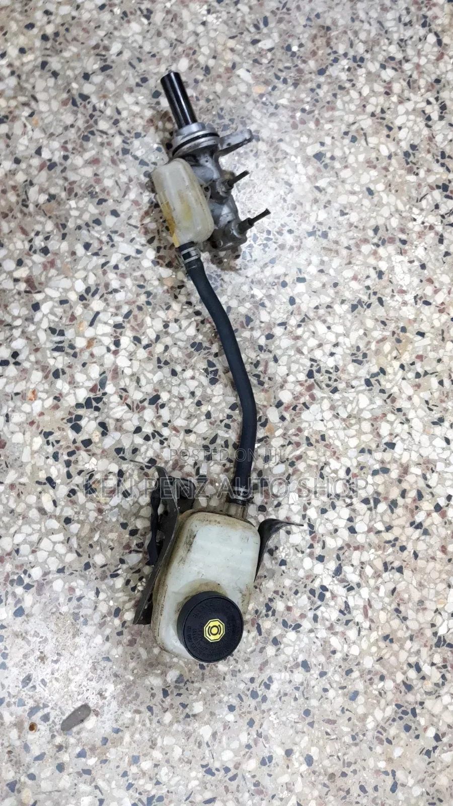 Toyota Noah 2010 Brake Master Cylinder