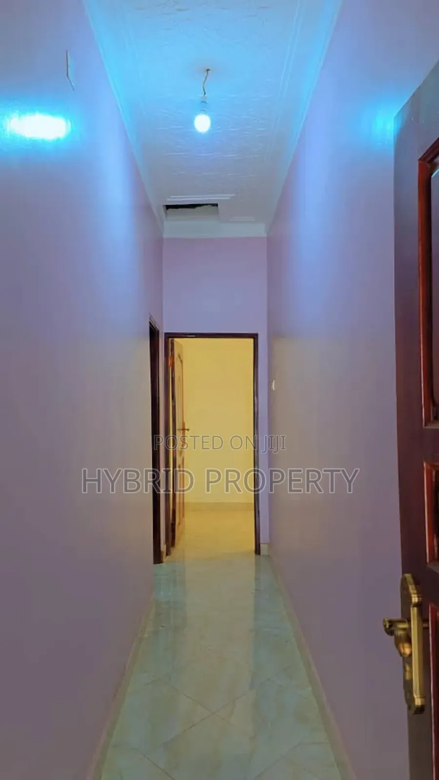 3bdrm House in Buloba Along Mityana for sale