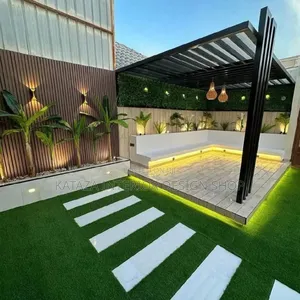 Artificial Grass Carpet for Home Use and Balconies