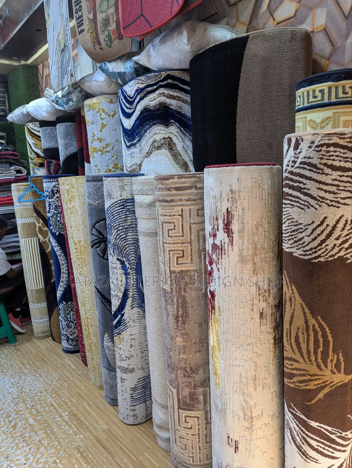 Medium Sized Centre Carpets