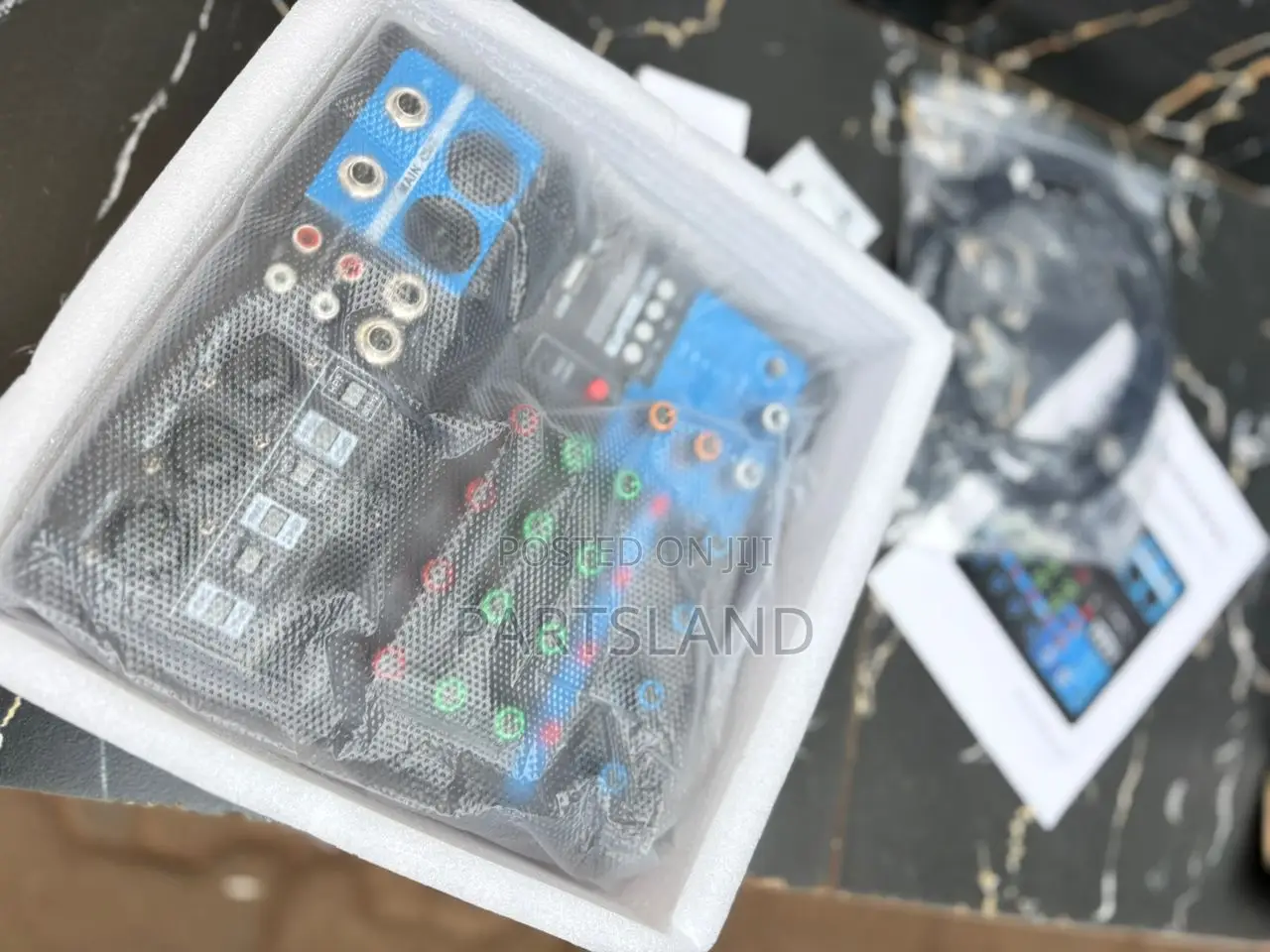 Professional Portable Audio Mixer