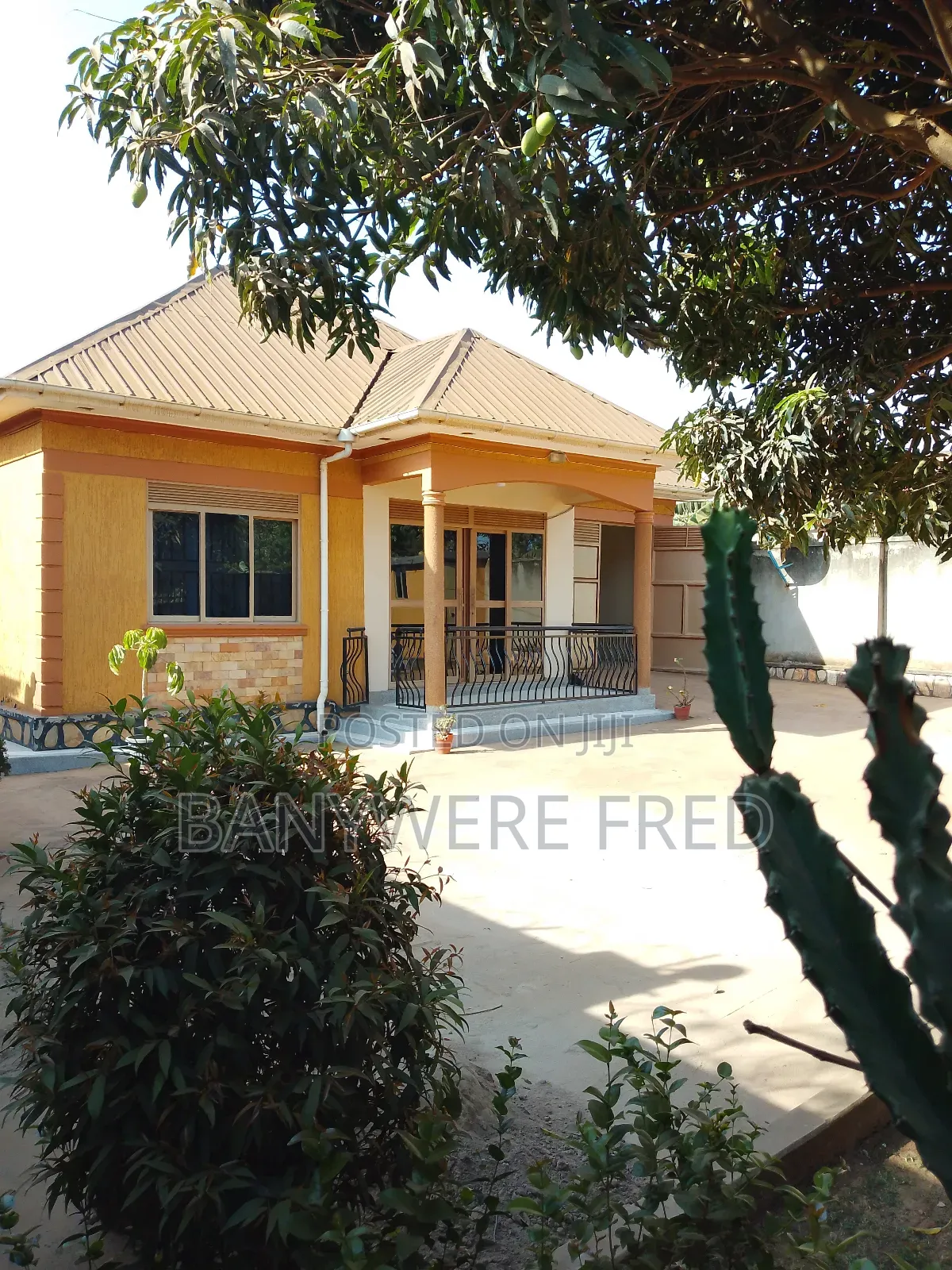 3bdrm House in Namanve, Goma for sale