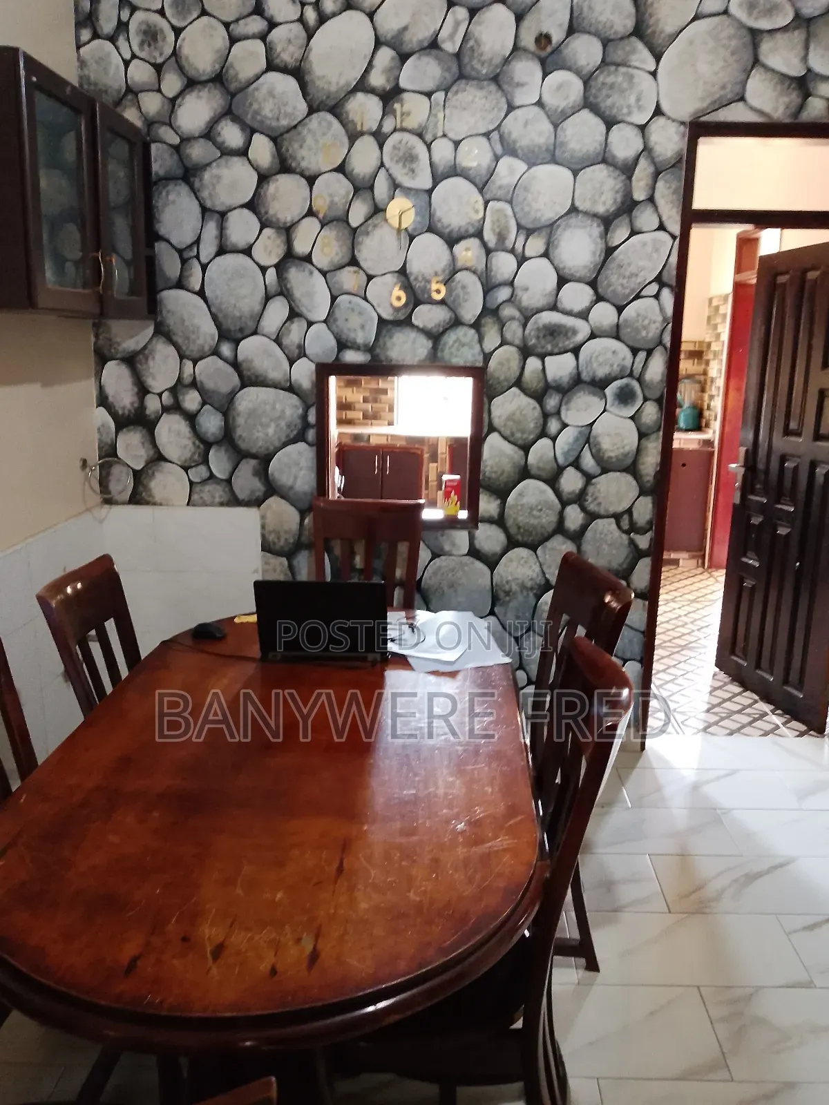 3bdrm House in Namanve, Goma for sale