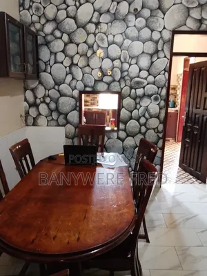3bdrm House in Namanve, Goma for sale