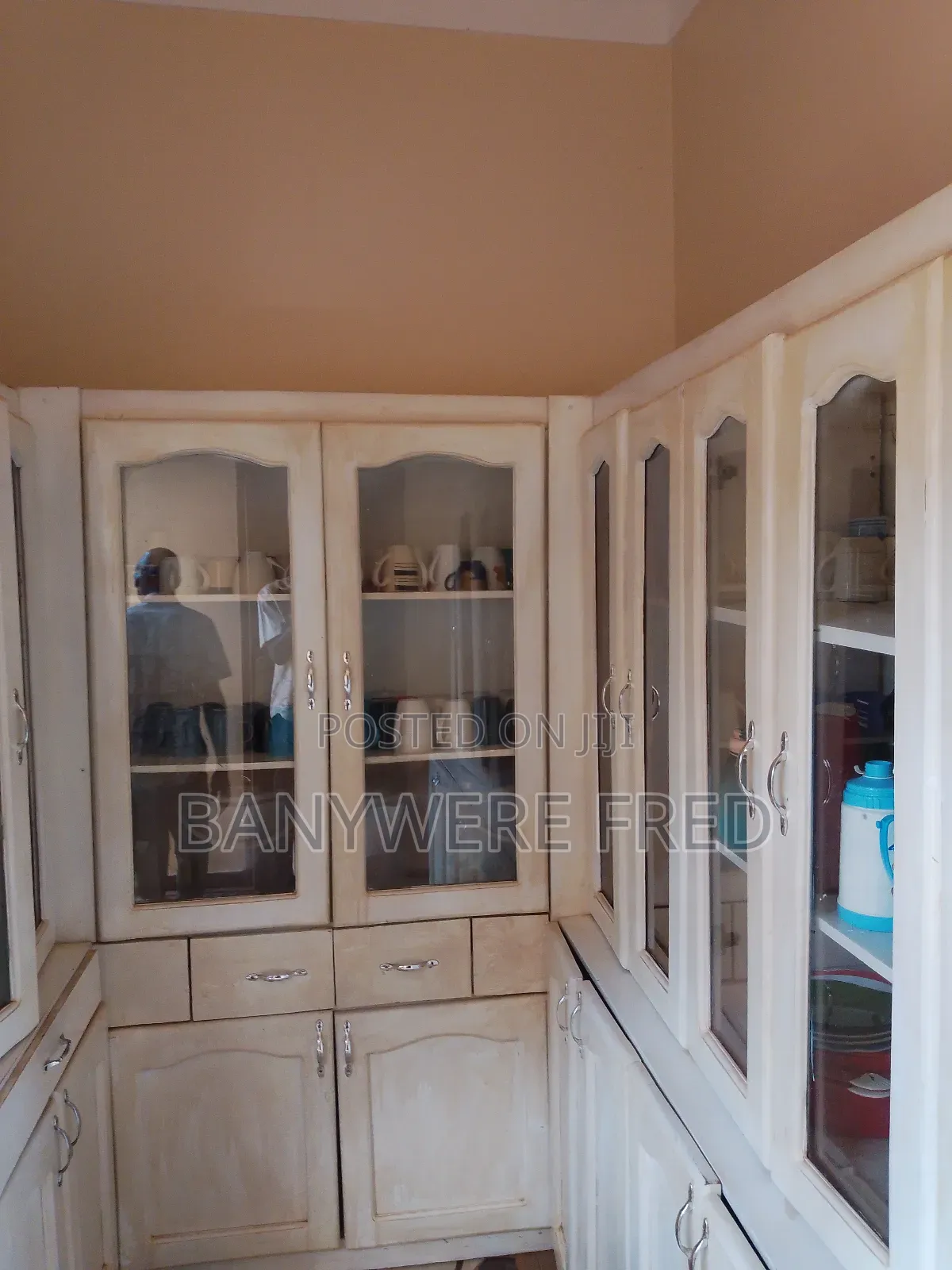 3bdrm House in Namanve, Goma for sale