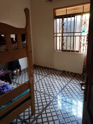 3bdrm House in Namanve, Goma for sale