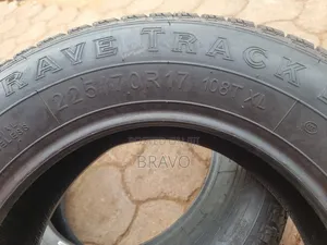 225/70r17 Tyres for Toyota Harrier, Klugar, Rov4.