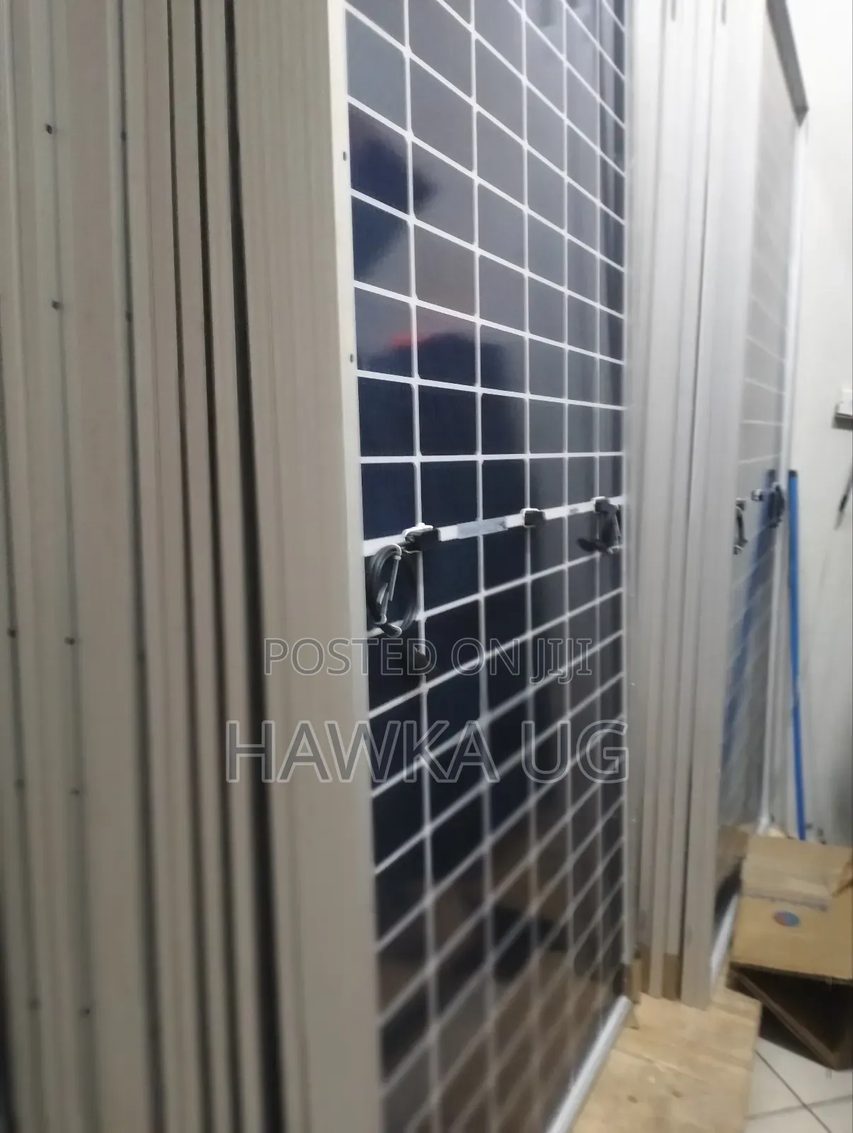 585w Solar Double Glass Monocrystaline Panels