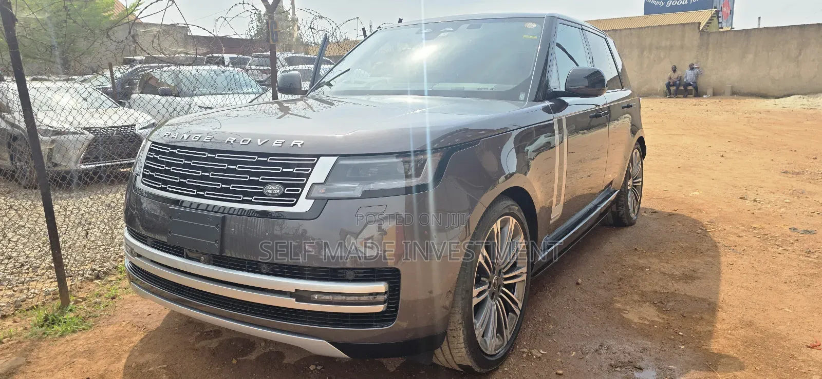 Land Rover Range Rover Evoque 2024 Gray
