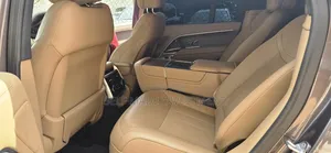 Land Rover Range Rover Evoque 2024 Gray