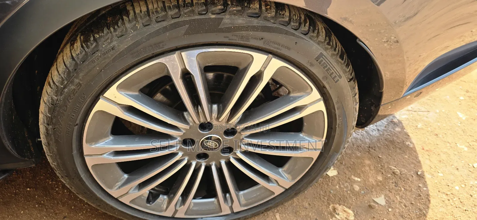 Land Rover Range Rover Evoque 2024 Gray