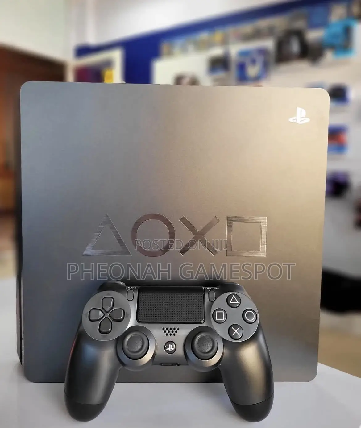 Ps4 Pro-Like Pack, Two Controllers, 18 Installed Games, Vivid Clarity.