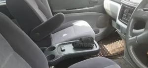 Toyota Regius 2003 Silver