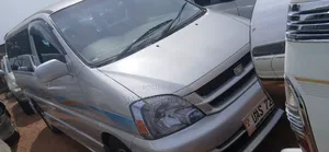 Toyota Regius 2003 Silver