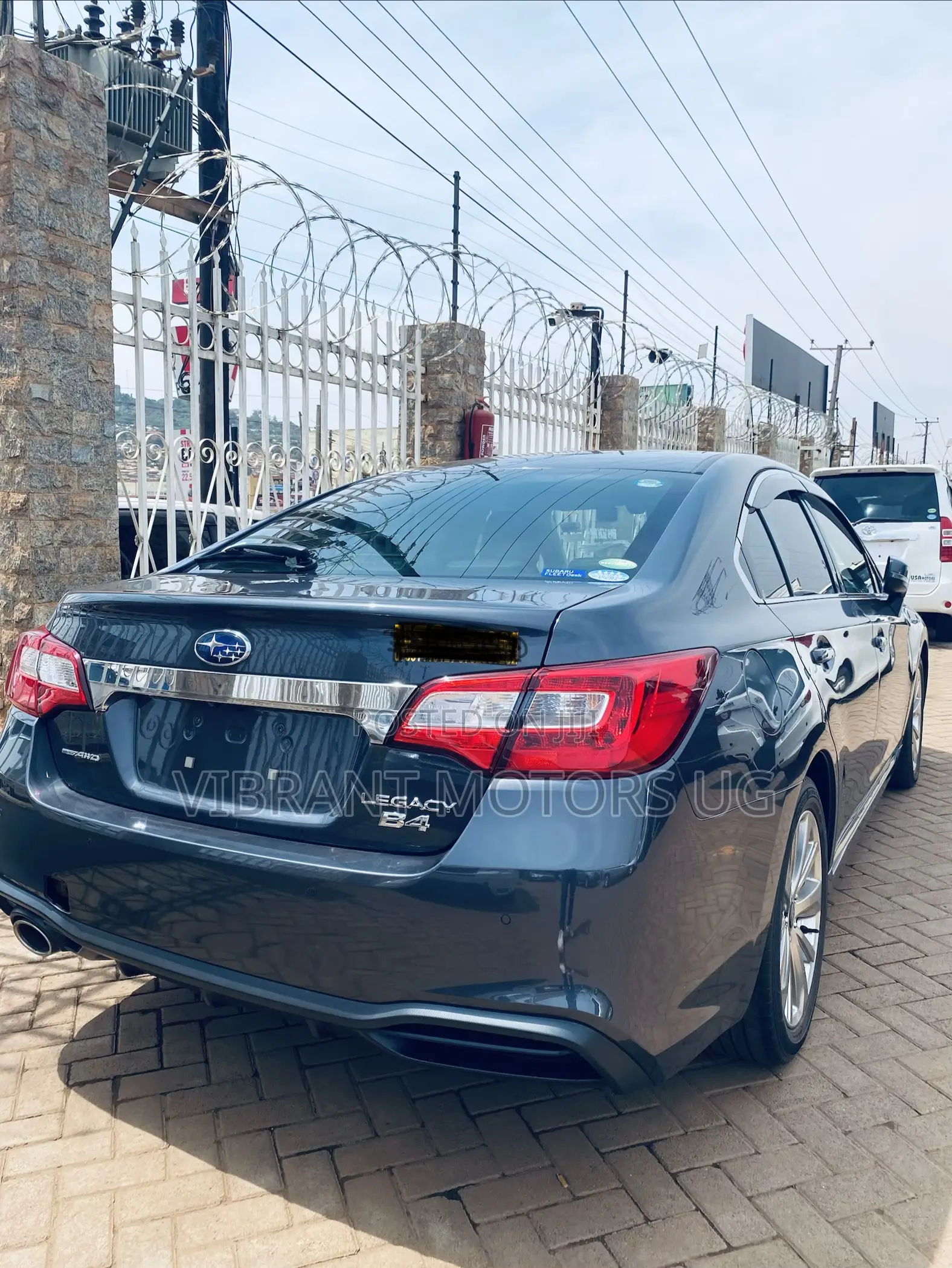 Subaru Legacy 2016 Gray
