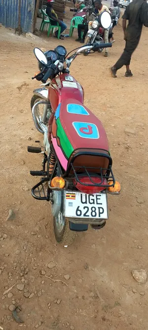 Bajaj Boxer 2024 Red