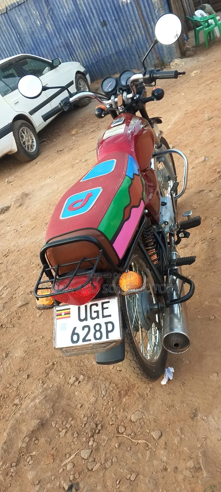 Bajaj Boxer 2024 Red