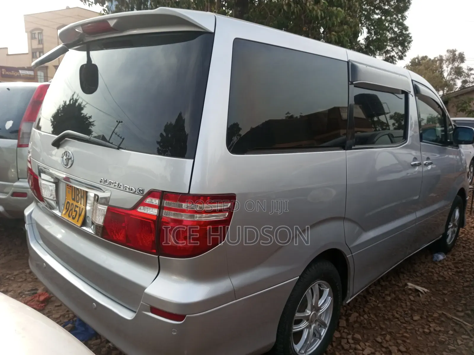 Toyota Alphard 2008 Silver