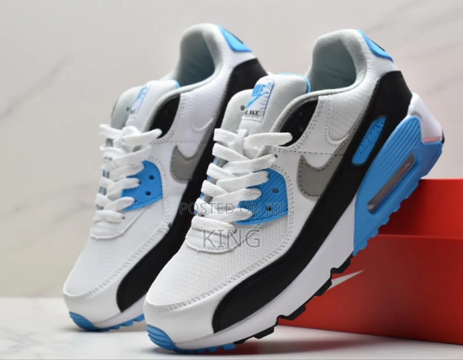 Nike Air Max 90. Black, Blue, White, Green.