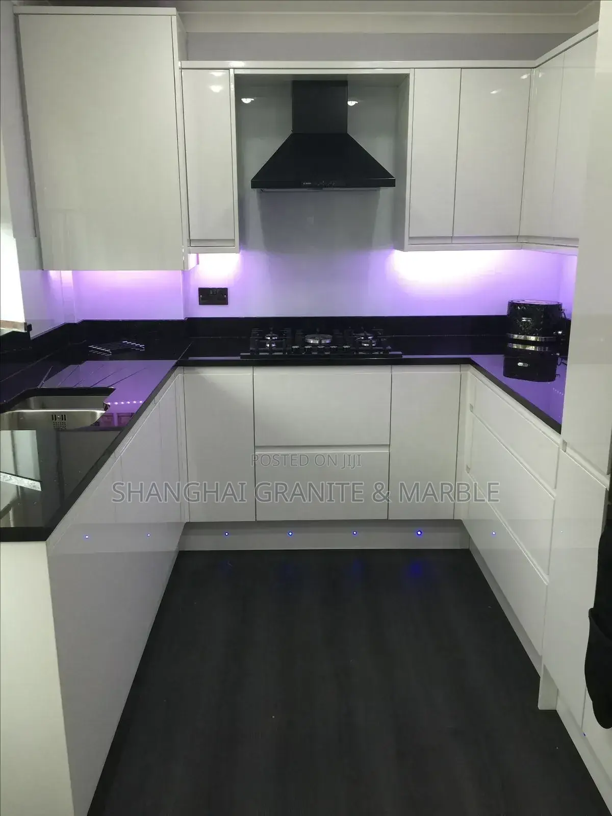 Plain Black Granite Kitchen Worktop Finishing