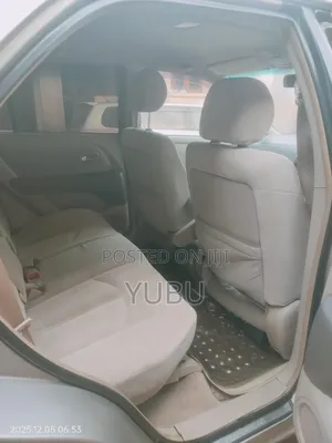 Toyota Harrier 2.4 4WD 2004 Gold