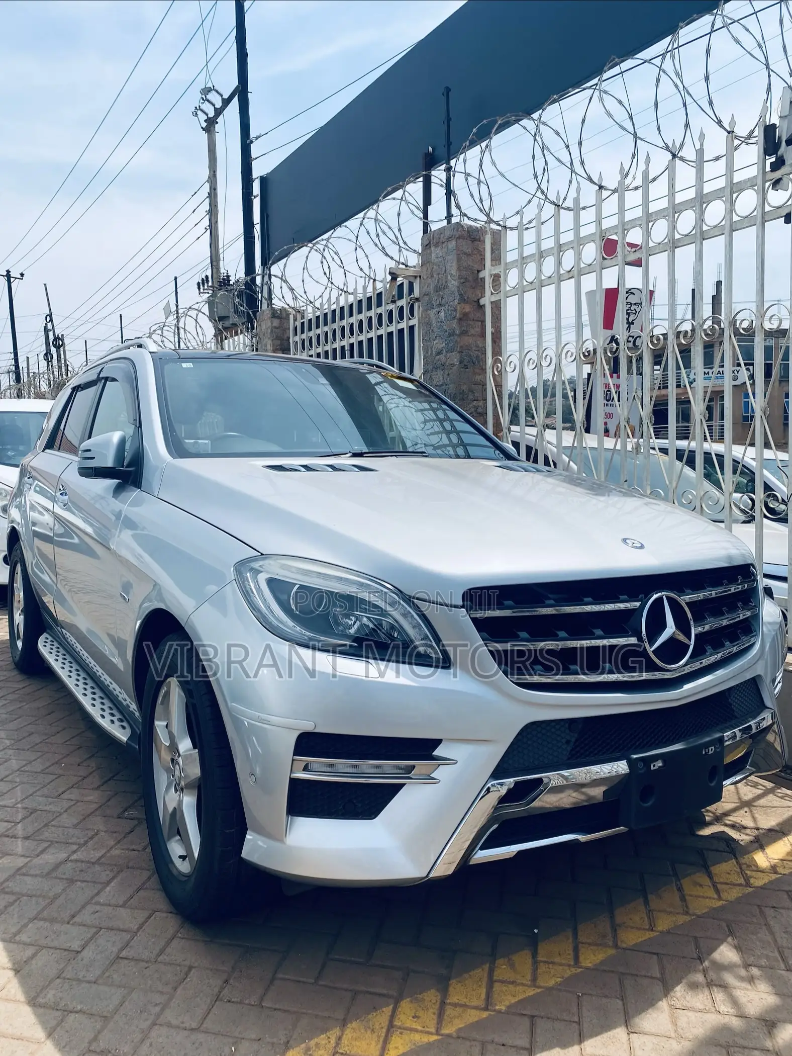Mercedes-Benz M Class 2012 Silver