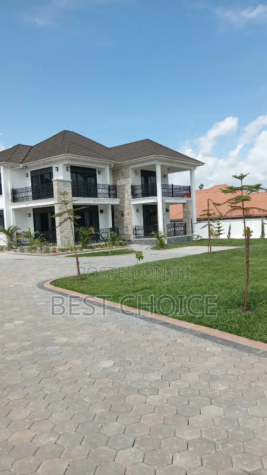 Expert Landscaping Services Styling Your Compound to Perfection