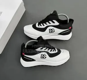 Dolce Gabbana Men's Sneaker in White and Blue