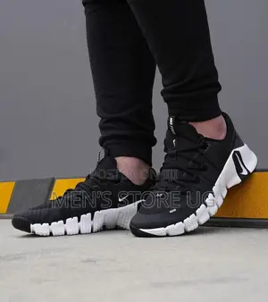 Nike Free Metcon 5 Unsextraining Shoes in Black, Anthracite, White