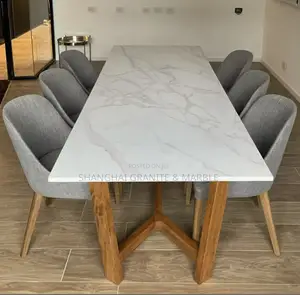 Cararra White Dinning Tabletop