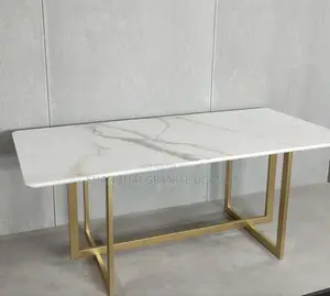 Cararra White Dinning Tabletop