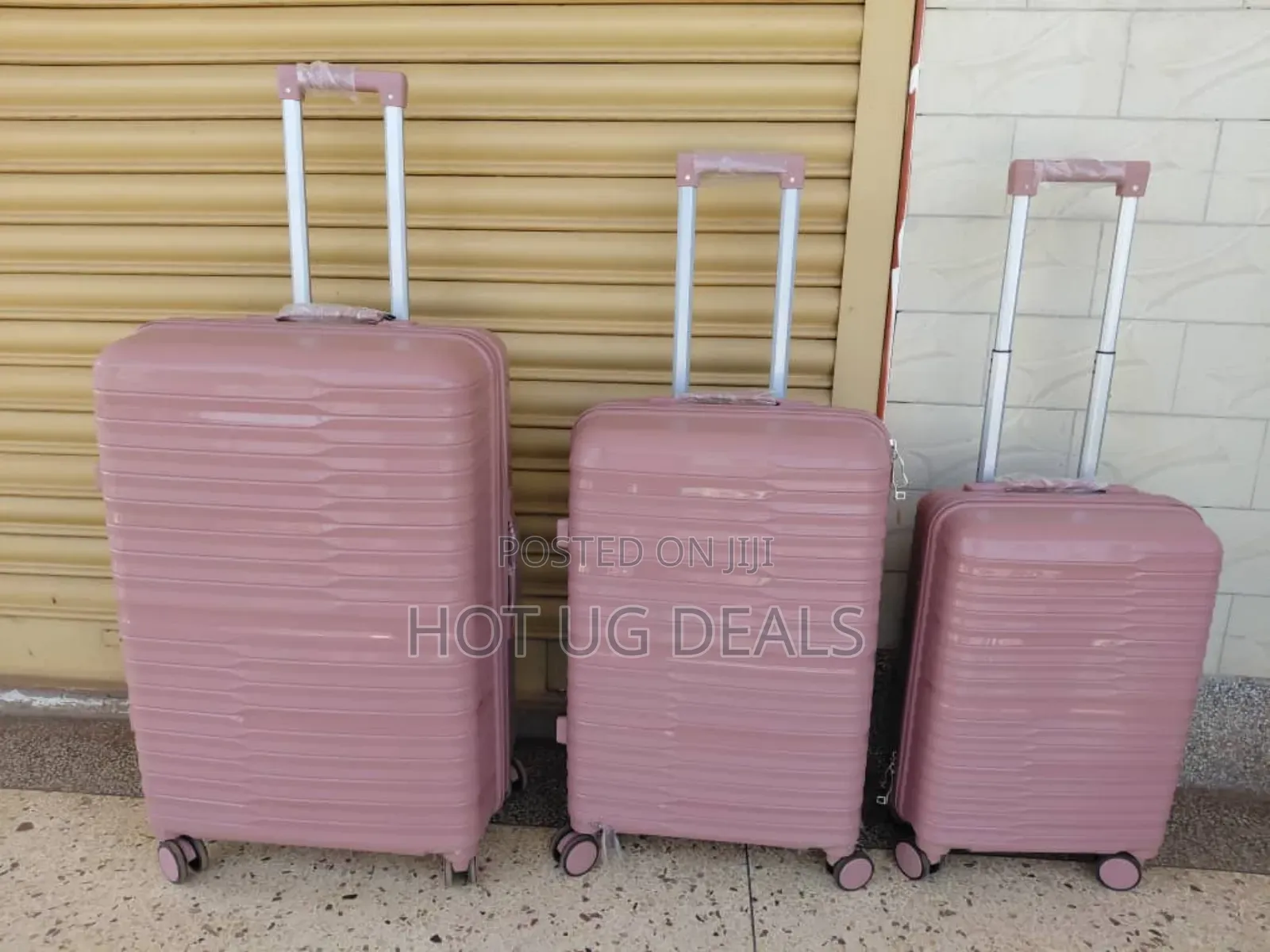 3pcs Set Of Rubber Waterproof Travel Suitcase- Multicolor