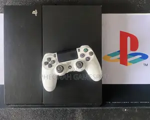 Ps4 Dynamic Duo, Two Controllers, 19 Games Installed, Sharp Fast Fun.