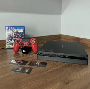 Ps4 All-Motion Pack, Two Controllers, 15 Games Installed, Clean Pace.