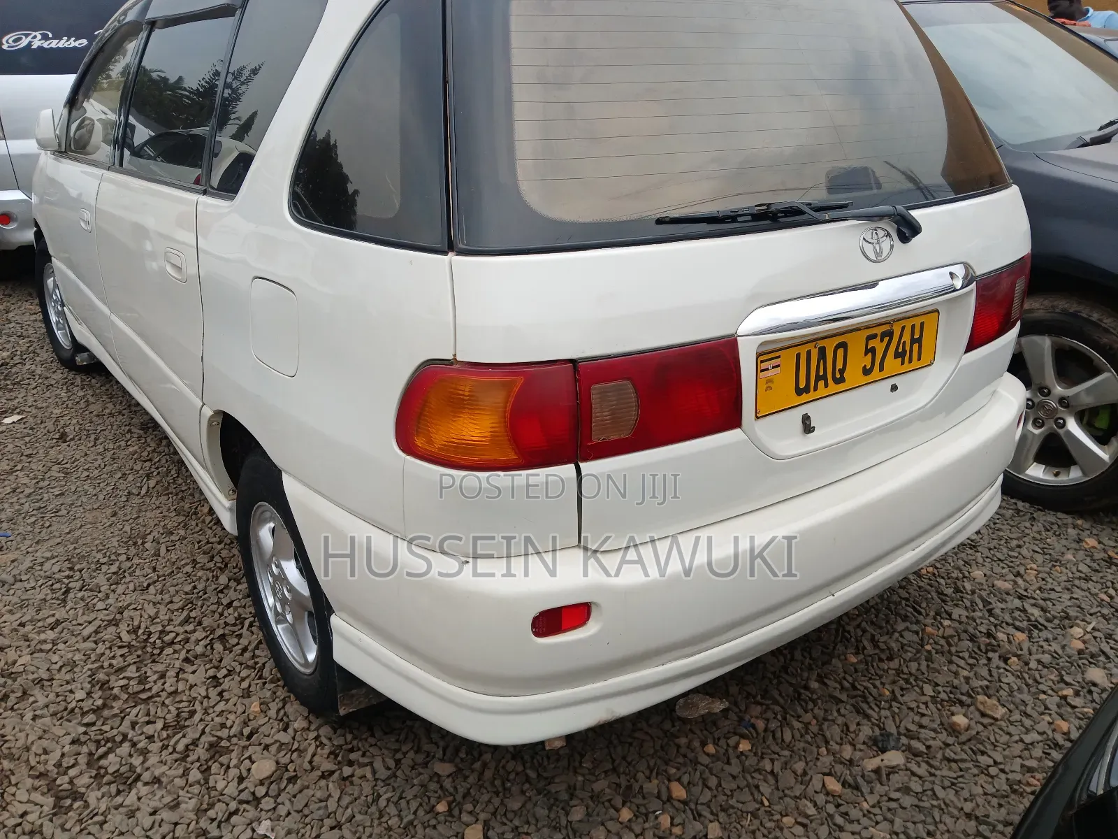 Toyota Ipsum 240i Limited 4WD 2002 White