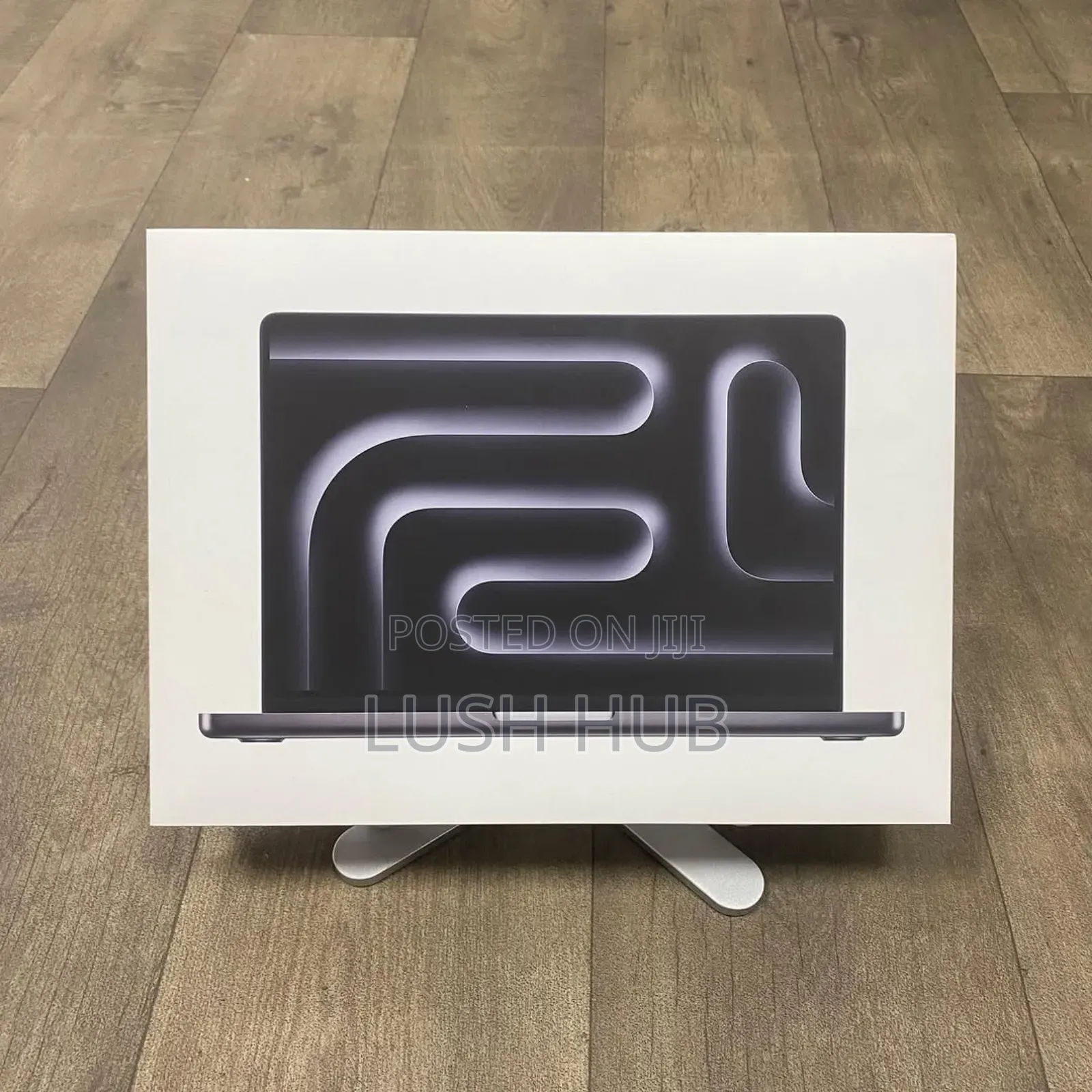 New Laptop Apple MacBook Pro 2025 M5 14-inch 16GB Apple M5 SSD 512GB