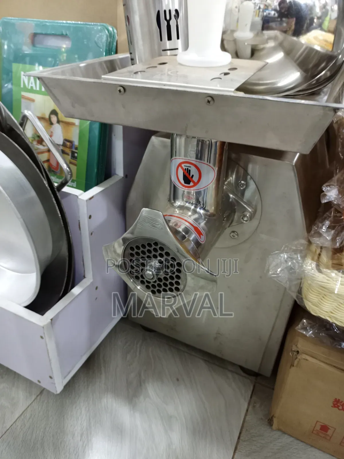 32cm Commercial Meat Mincer Heavy Duty 400 Kg/H - Emp-Tc32