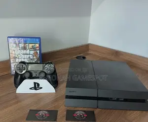 Ps4 Pack With Two Pads and 17 Games Installed, Bright Smooth Run.