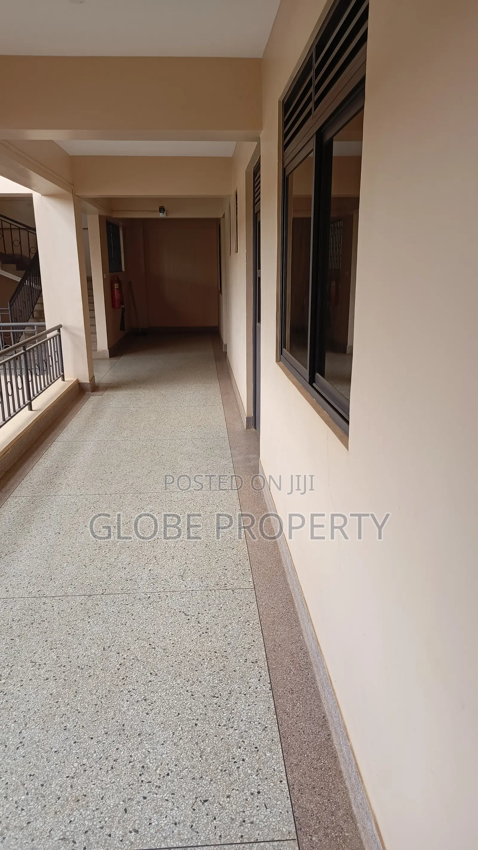 Office Space for Rent at Industrial Area.