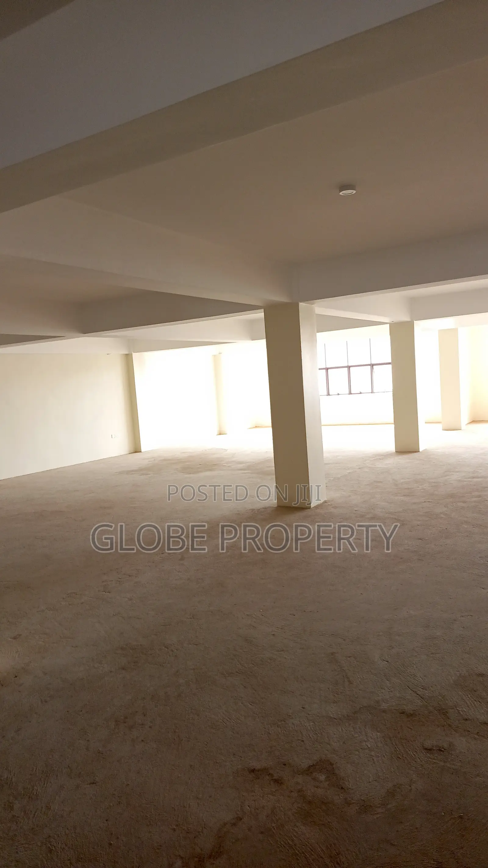 Office Space for Rent at Industrial Area.