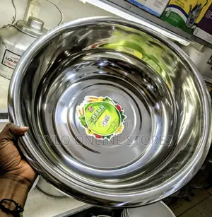 A Multipurpose 38cm Stainless Steel Mixing Bowl