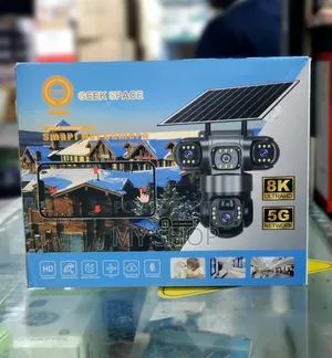 Geek Space Smart Net Solar-Powered Outdoor Security Camera