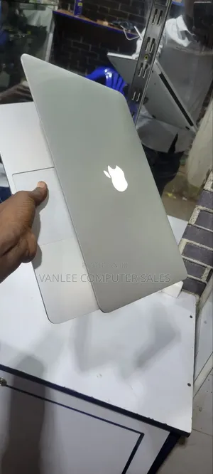 Laptop Apple MacBook 2013 8GB Intel Core I7 SSD 128GB
