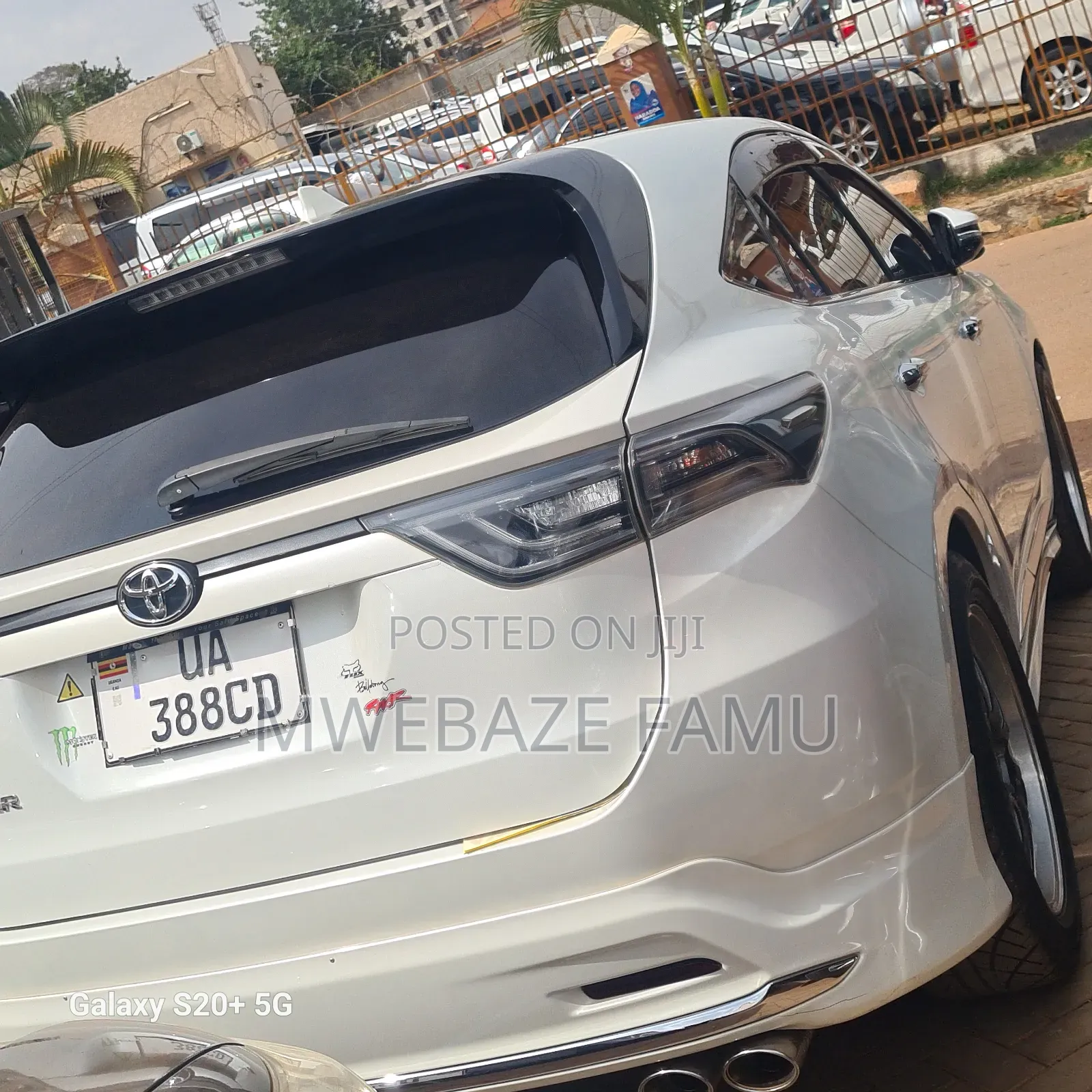 Toyota Harrier 2015